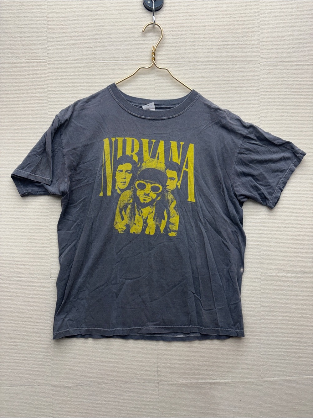 NIRVANA Short Sleeve Graphic Tee in Charcoal with Yellow Print large